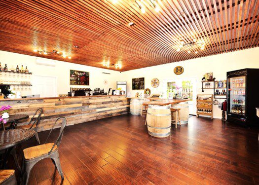 DOCMANOV VINEYARDS & WINERY