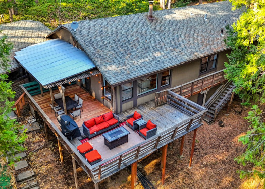 Sierra Pines Escape – Vacation Rental / Short-Term Rental Lodging