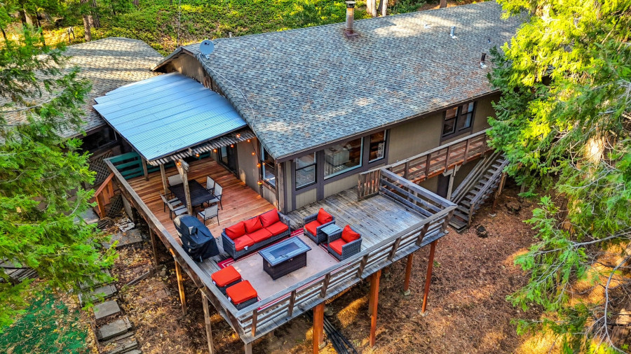 Sierra Pines Escape – Vacation Rental / Short-Term Rental Lodging
